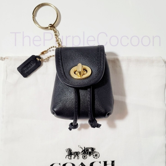 小物 Vintage Coach Daypack Turnrock Key Fob Vintage Coach Daypack Turnrock Key Fob - メルカリ